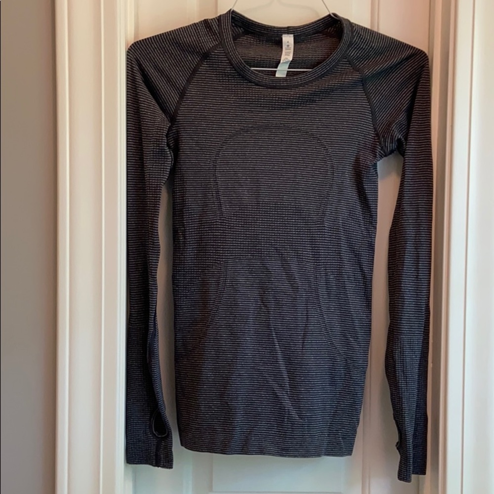 Lululemon long sleeve top